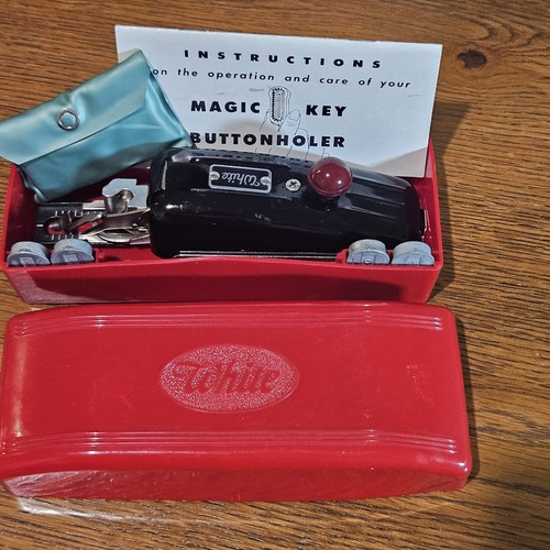 Vtg white magic key buttonhole - vtg,